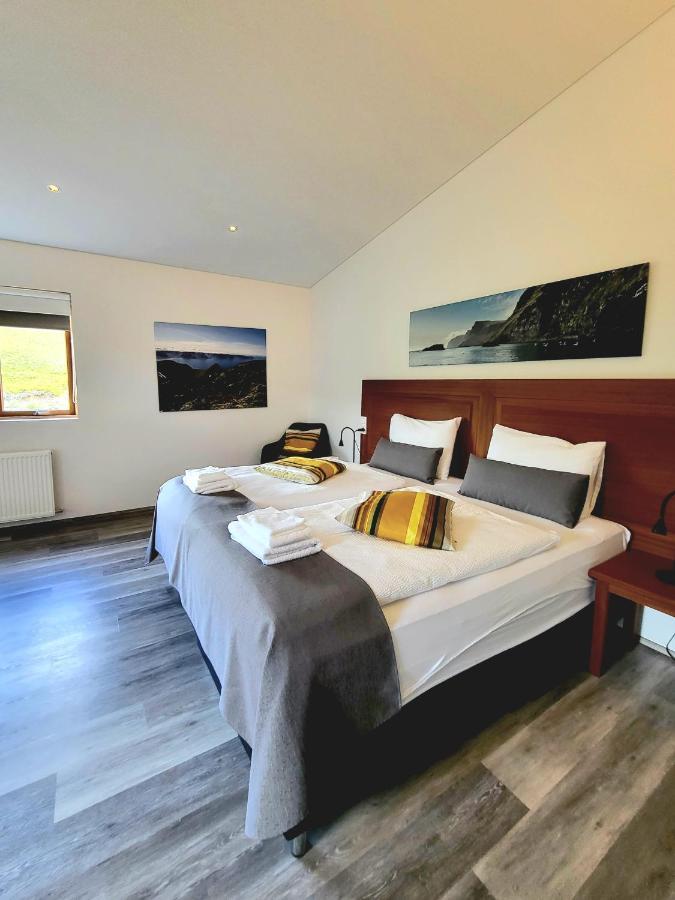 Brjanslaekur Hotel Flokalundur מראה חיצוני תמונה