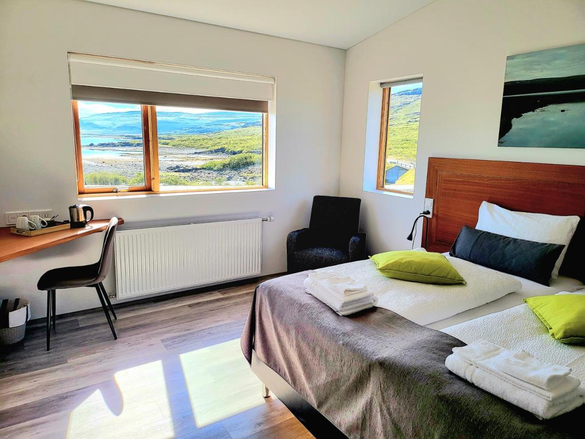 Brjanslaekur Hotel Flokalundur מראה חיצוני תמונה