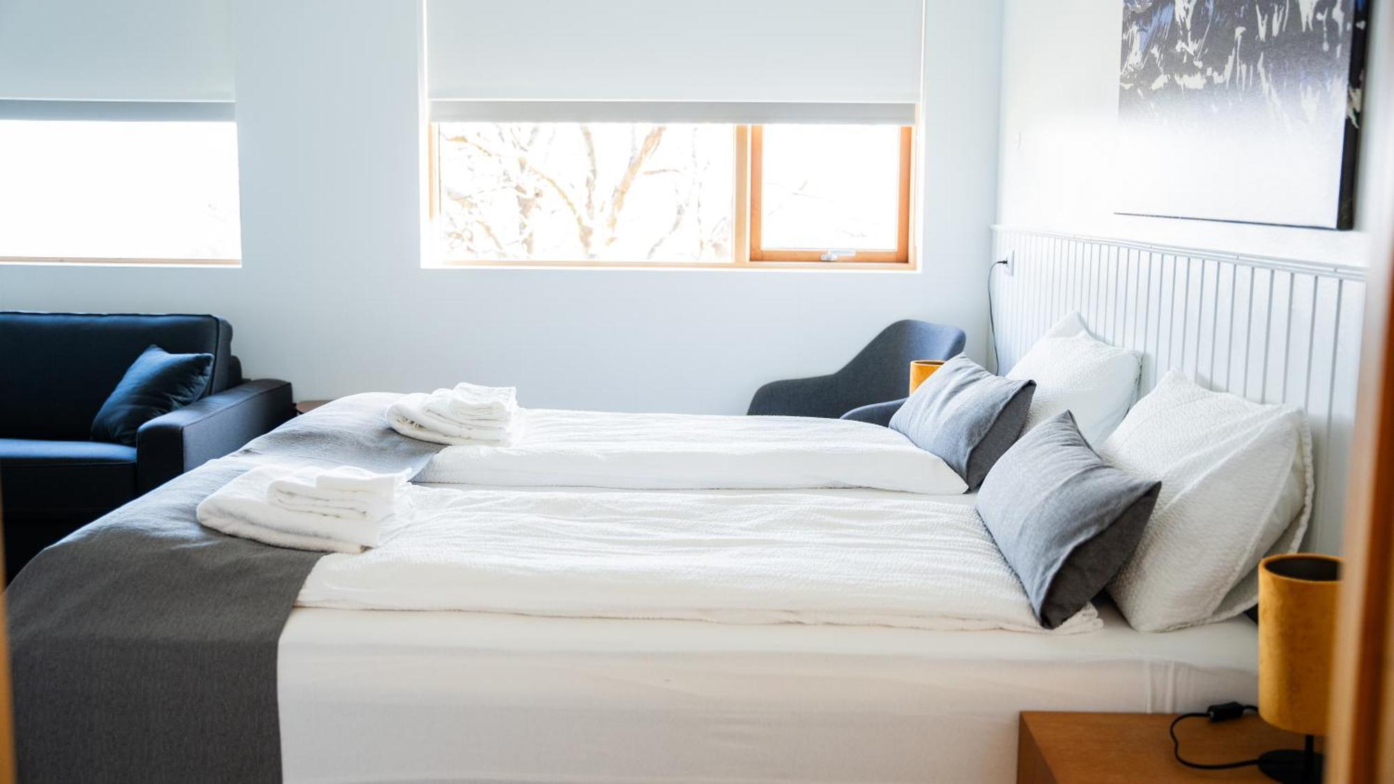 Brjanslaekur Hotel Flokalundur מראה חיצוני תמונה